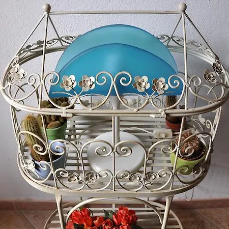 לינה וארוחת בוקר Casacori אורוסיי